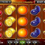 Shining Crown slot game interface